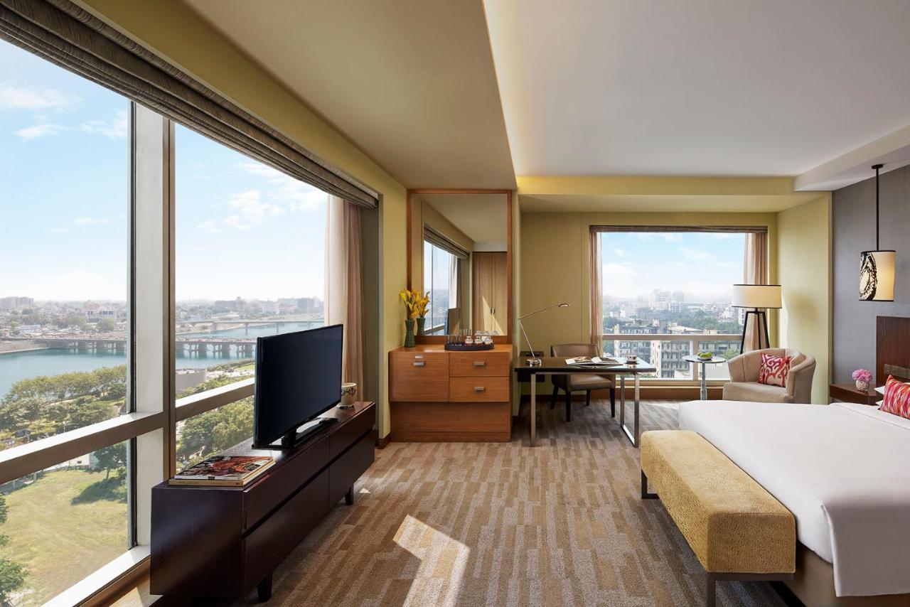 Готель Hyatt Regency Ахмедабад Екстер'єр фото Deluxe Room