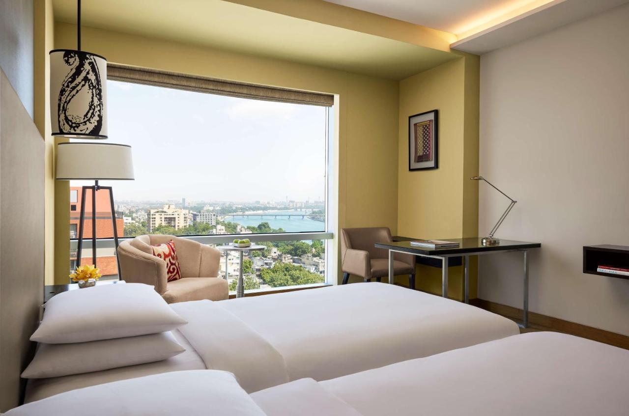 Готель Hyatt Regency Ахмедабад Екстер'єр фото Deluxe Room